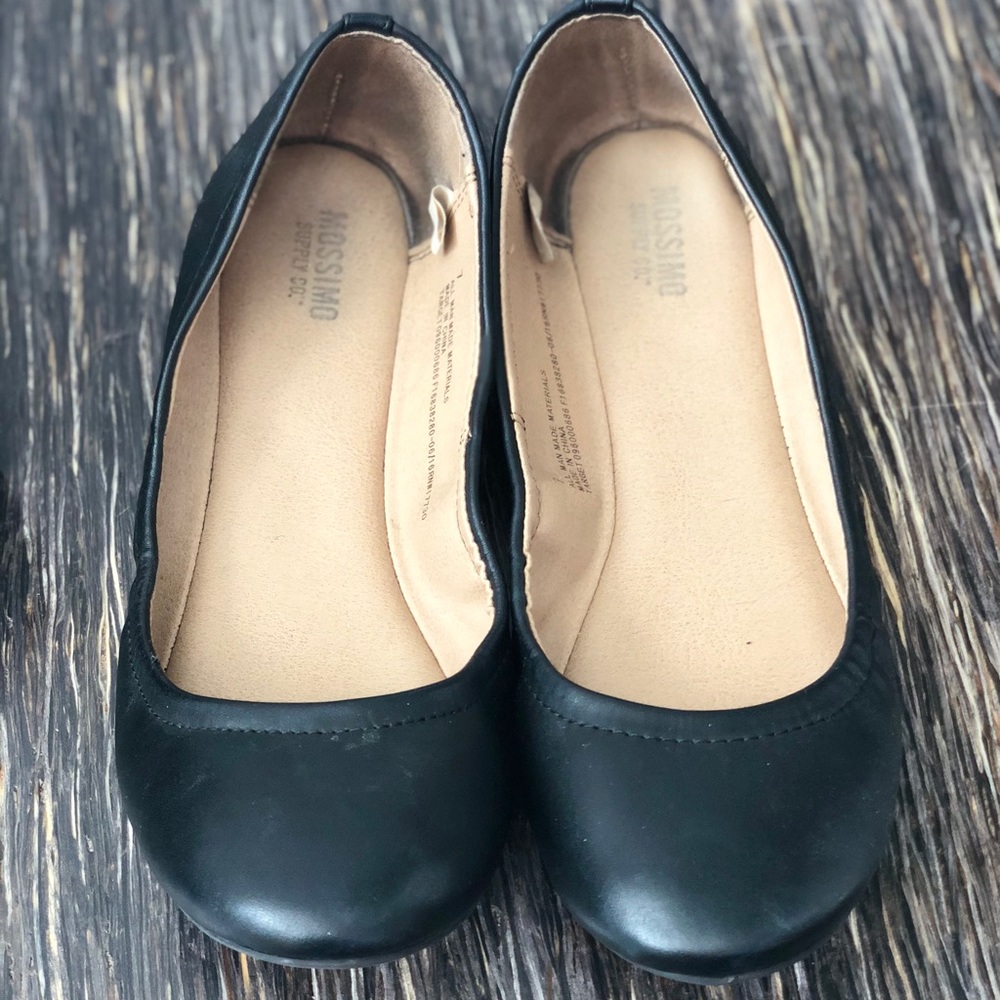 Black flats